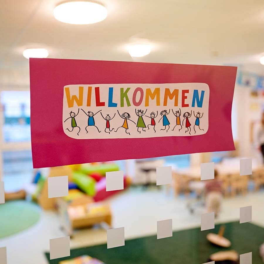 Willkommensschild Kita Städtisches Krankenhaus Kiel